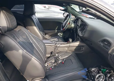 2019 Dodge Challenger Sxt из США, поврежденный, VIN 2C3CDZAG4KH733480